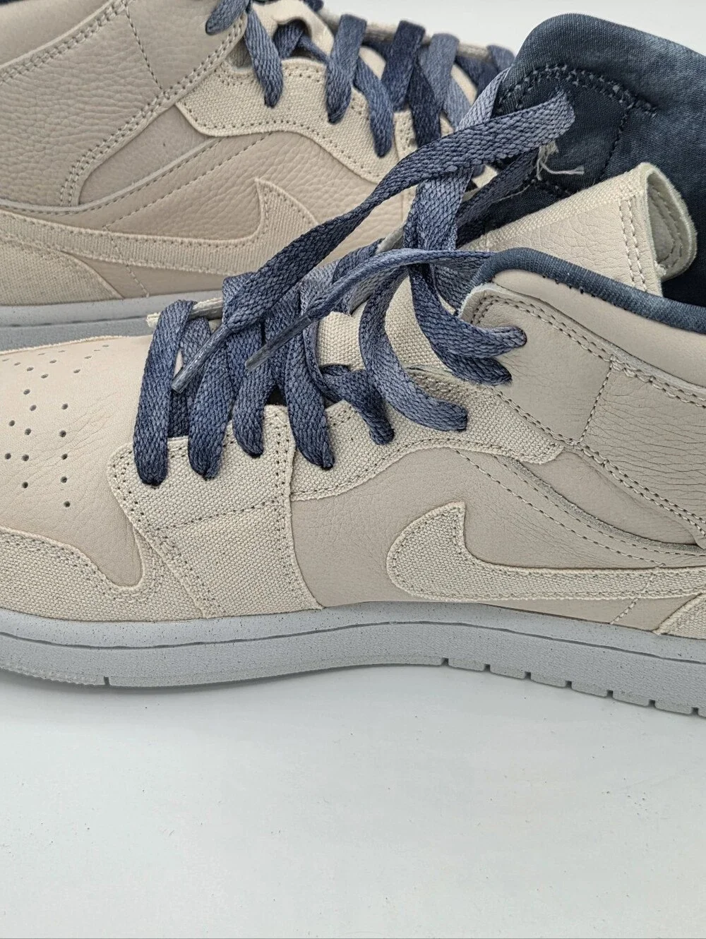 Nike Women's High-Top Sneakers in Beige and Navy